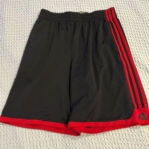 Boys Youth Adidas Red Shorts 14-16 (#15)